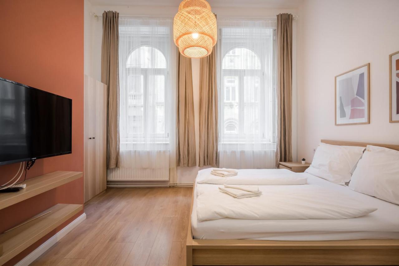 C3- Boutique Apartments, Best Location, By Bqa Apartment *